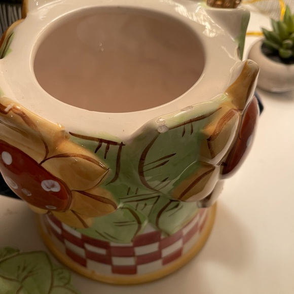 Gibson Ceramic Cookie Jar - Picture 5 of 6